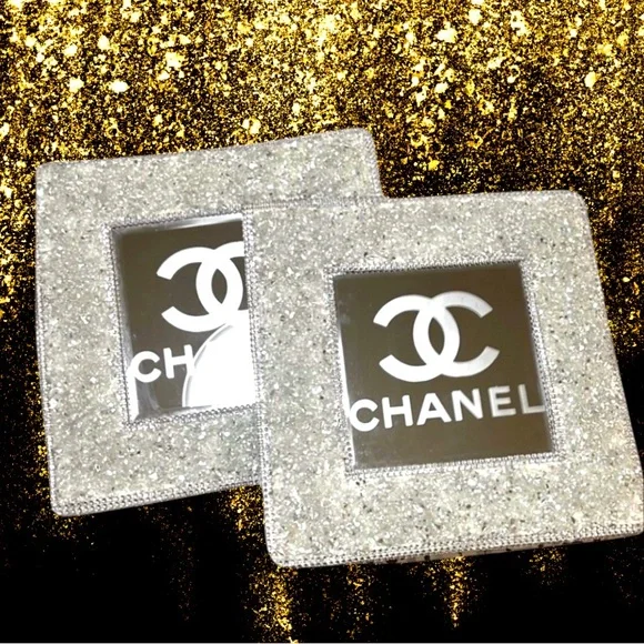 Luxury Designer Inspired Handmade
Hanging Mirror, Silver Glass, Wall Decor - Picture 2 of 11